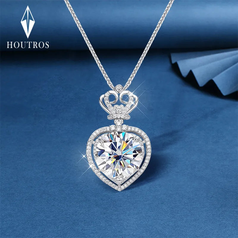 Unique Custom Jewelery™ - 10 Ct Moissanite Crown D Color Mom Necklace